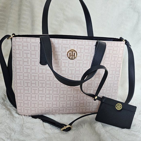 Tommy Hilfiger Purse - Picture 7 of 9